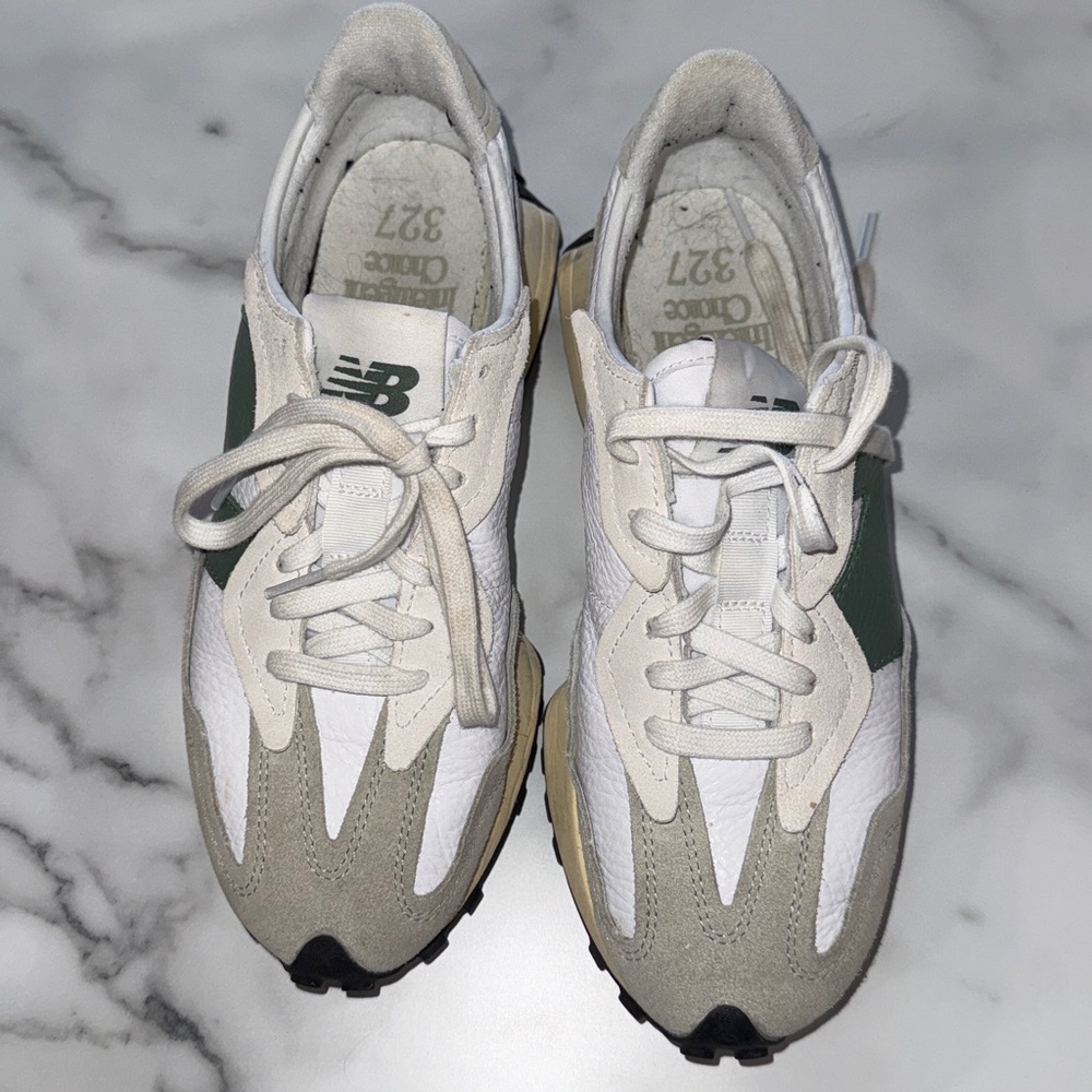 New Balance 327  Women's sneaker’s